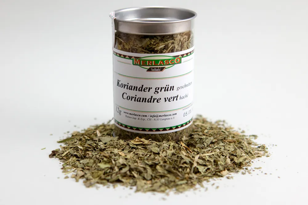 Korianderblätter geschnitten (Coriandrum sativum)